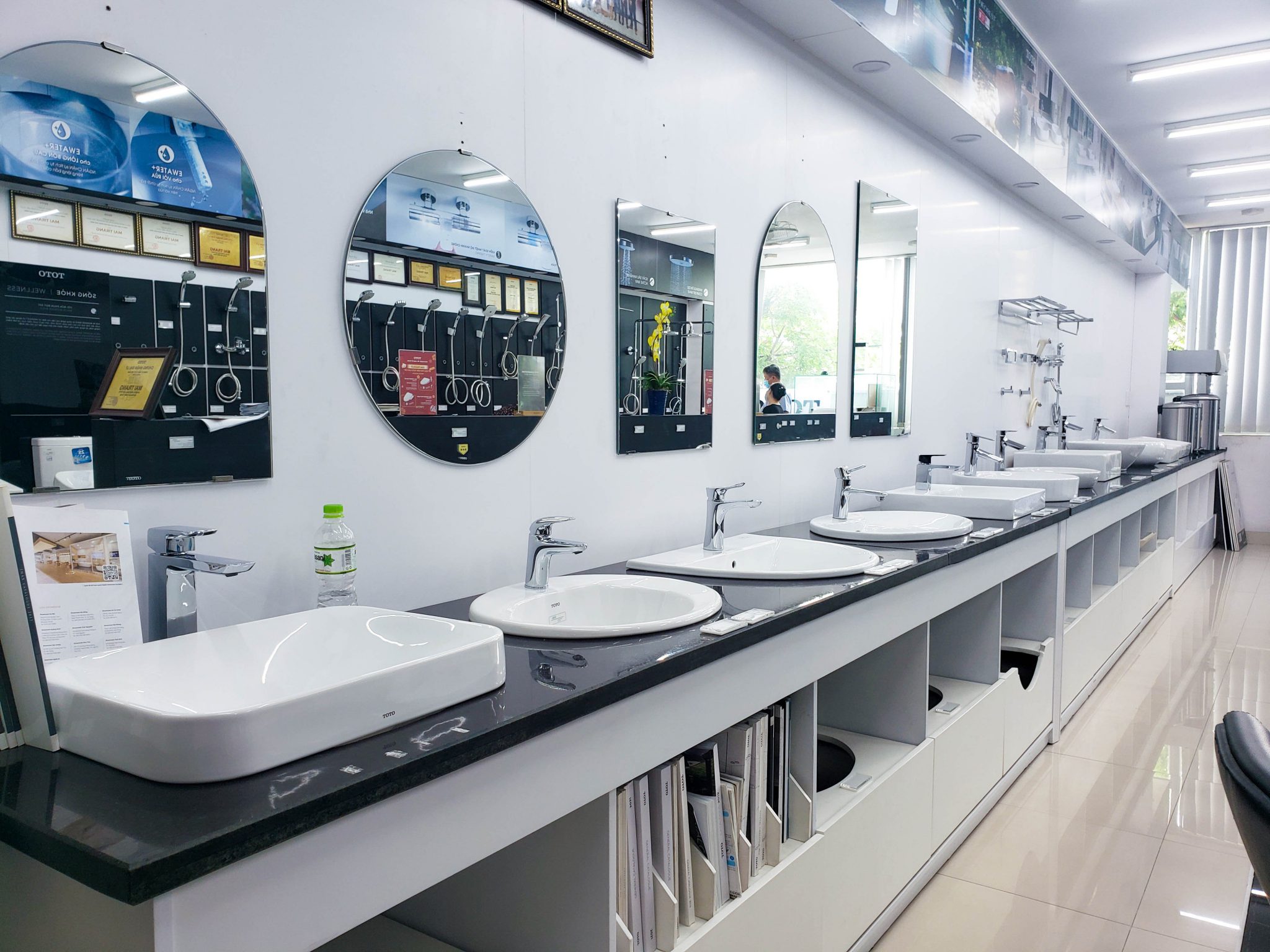 Safurco - Công ty thiết kế thi công nội thất Showroom chuyên nghiệp hàng đầu 7 Thiết kế thi công nội thất Showroom