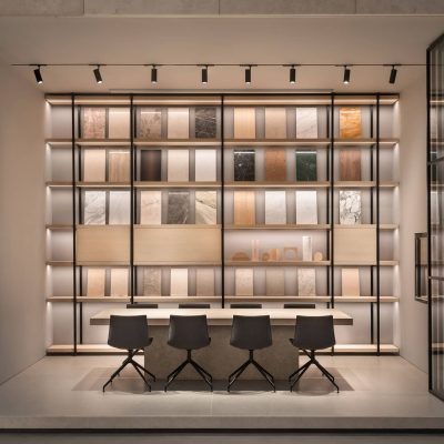 Thiết kế và thi công nội thất showroom
